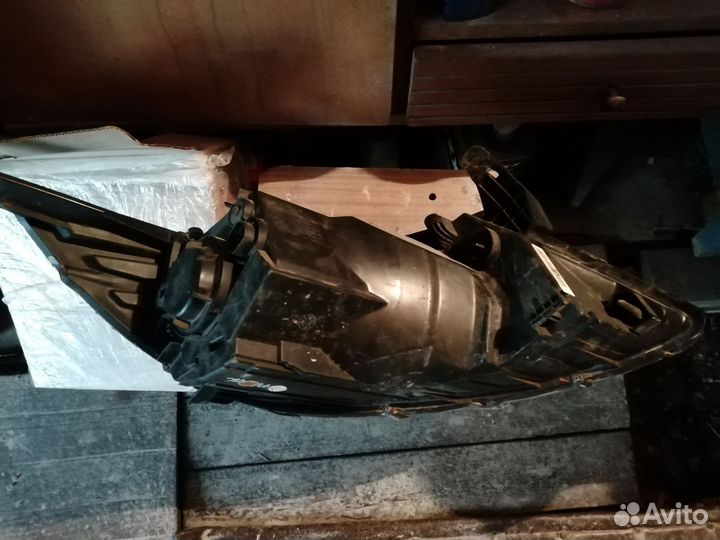 Продам фару