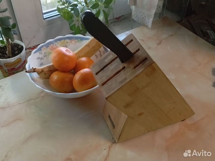 Подставка для ножей деревянная