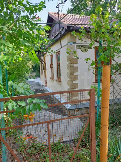 Дача 28 м² на участке 8,4 сот.