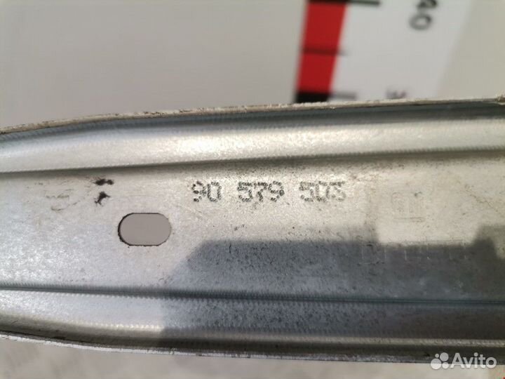 Стеклоподъемник Opel Zafira (A) 2001 90579503