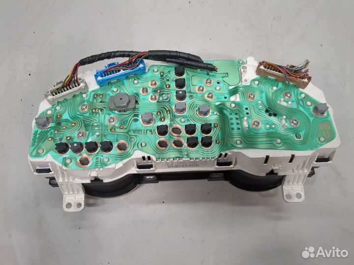 Щиток приборов Toyota RAV 4, 1997