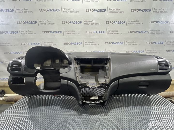 Торпедо Hyundai Solaris 2010-2017