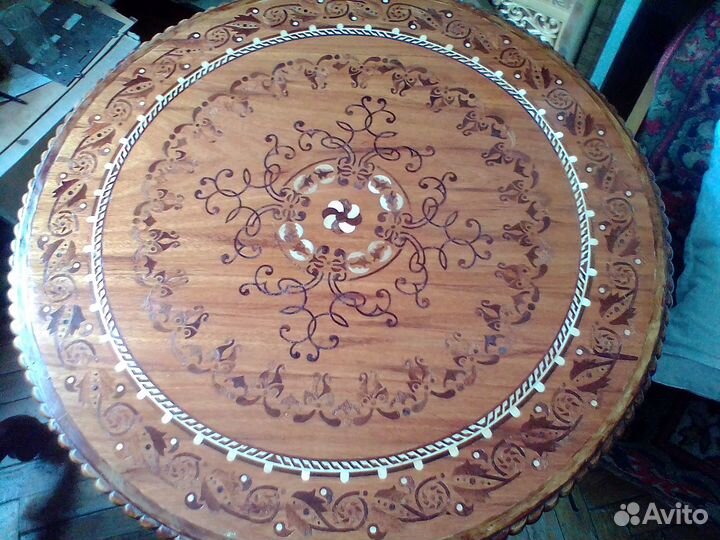 Стол ручной работы