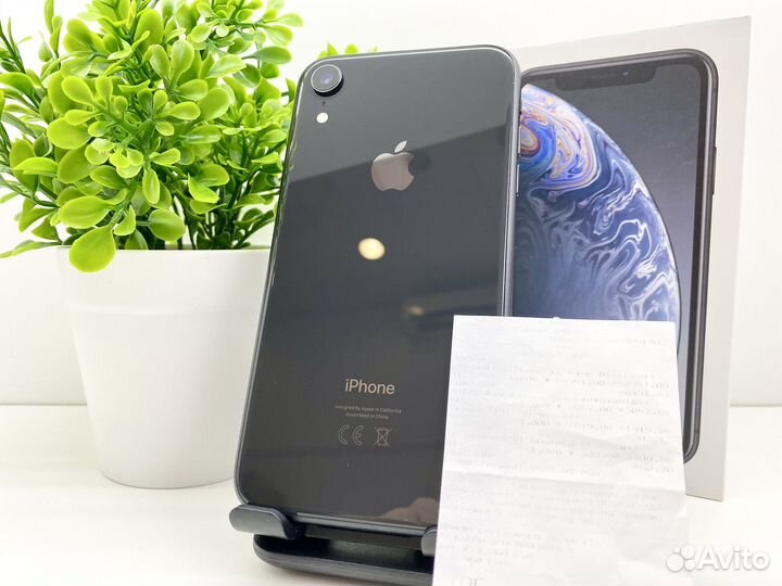 iPhone Xr, 64 ГБ