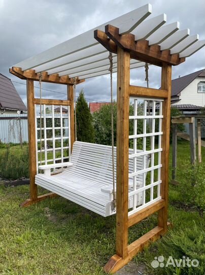 Качель-пергола садовая из натурального дерева
