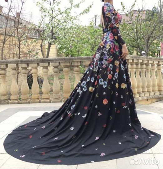 Вечернее платье jovani