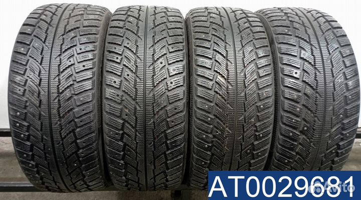 Kumho I'Zen RV Stud KC16 235/55 R17 98V