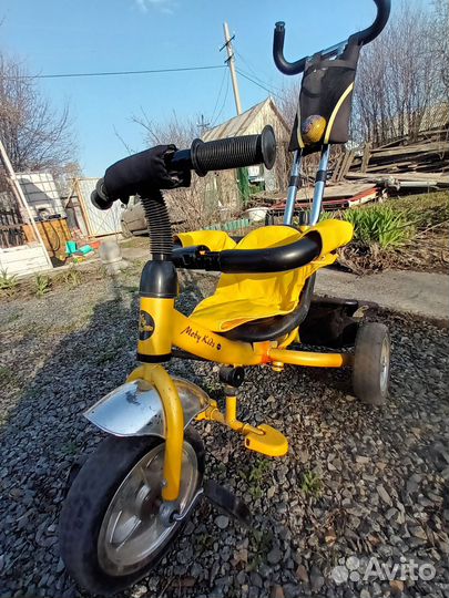 Детский трехколесный велосипед бу