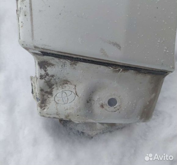 Крыло переднее правое Toyota Prado 150