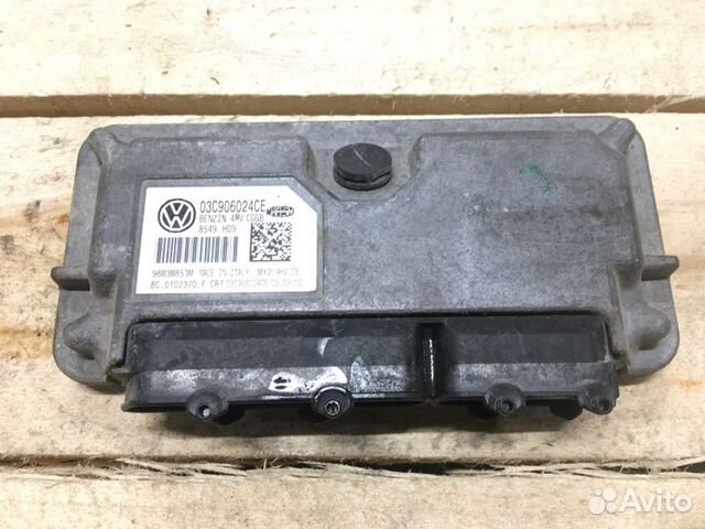 Блок управления двигателем Skoda Fabia MK2 CGG 1.4