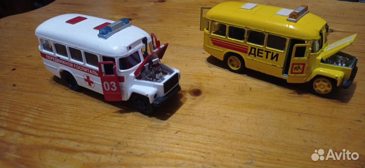 Модельки автомобилей, комплект