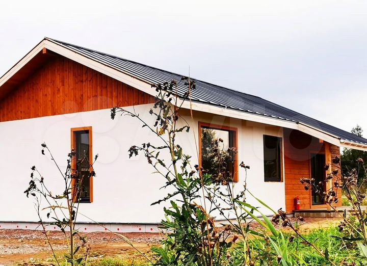 Коттедж 108,5 м² на участке 9 сот.