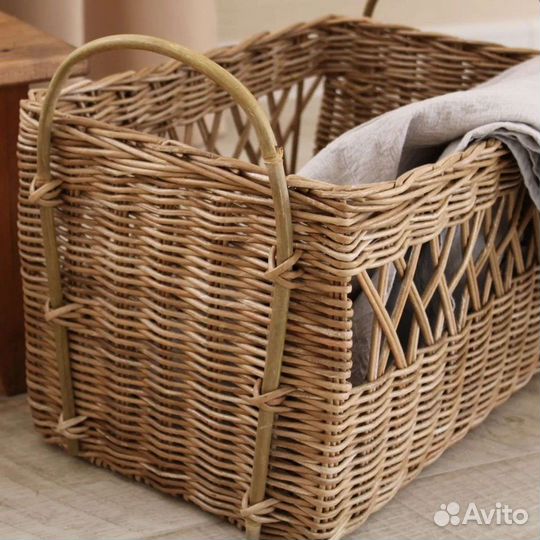 Корзина плетеная большая