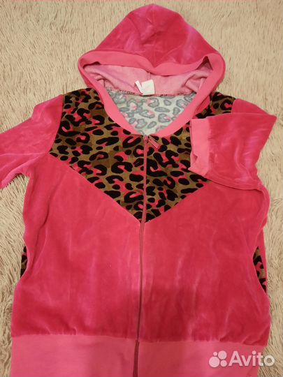 Костюм женский велюровый