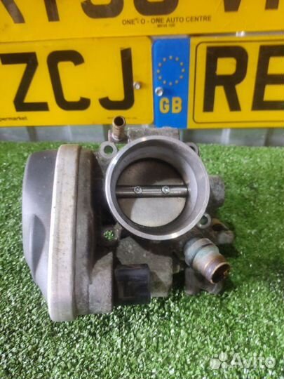 Дроссельная заслонка Opel Zafira B Z18XER 2009