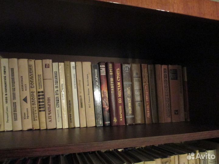 Разные жанры, Военная тема