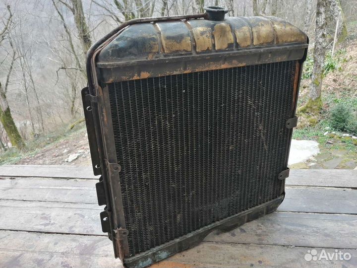 Радиатор газ 24