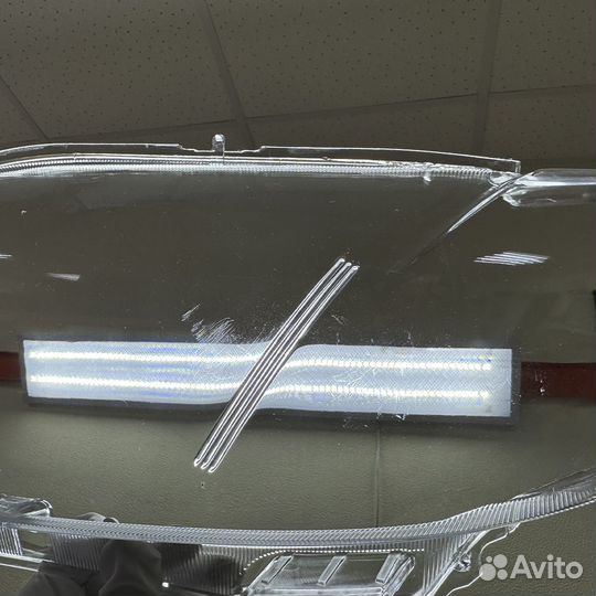 Уцененное стекло для фары Toyota Camry XV40 (2006