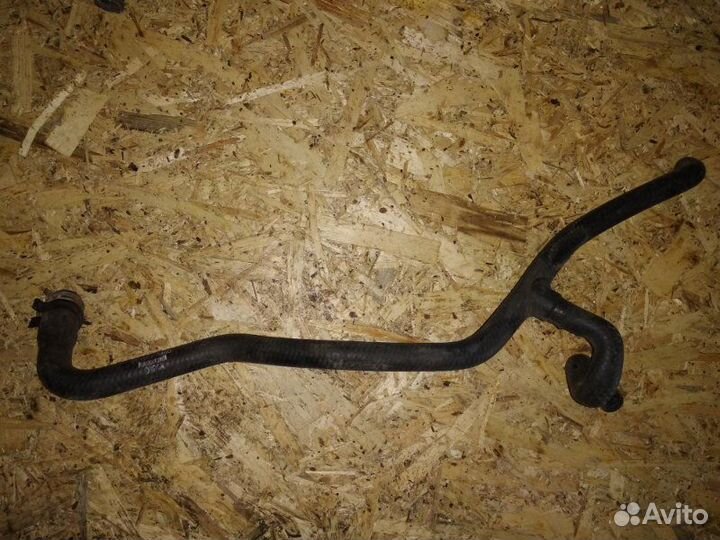 Патрубок системы охлаждения Ford Transit FY 2.0L