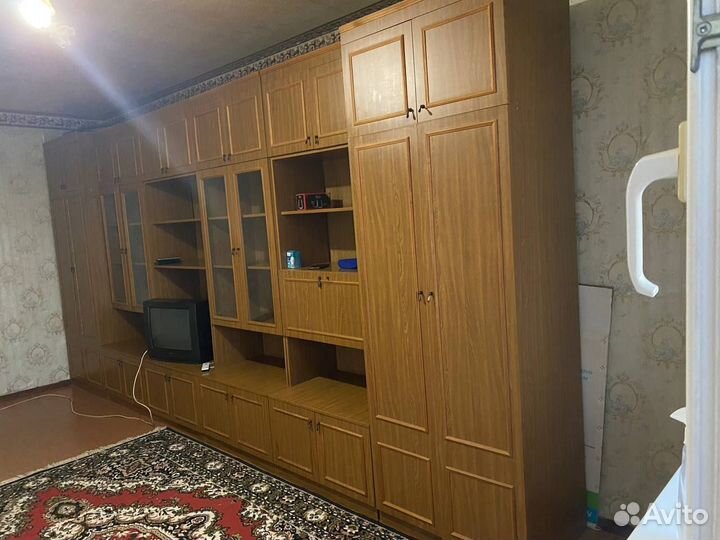 Мебельная стенка бу