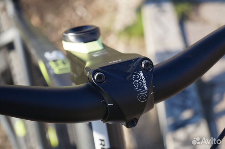 Велосипед btwin rockrider st530