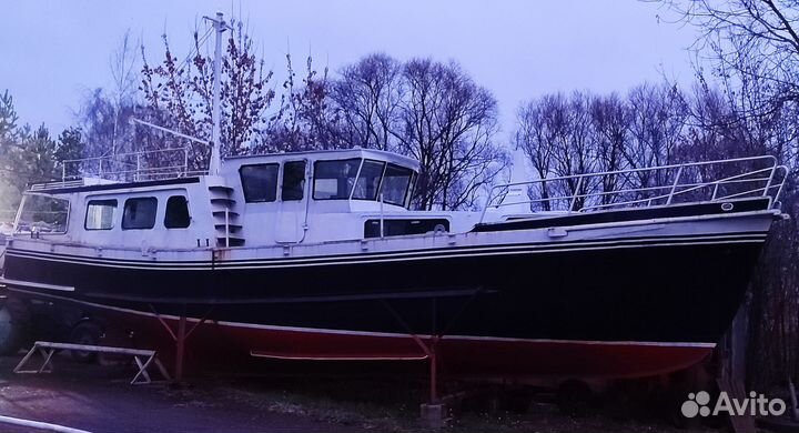Катер стальной, переоборудованный мсп