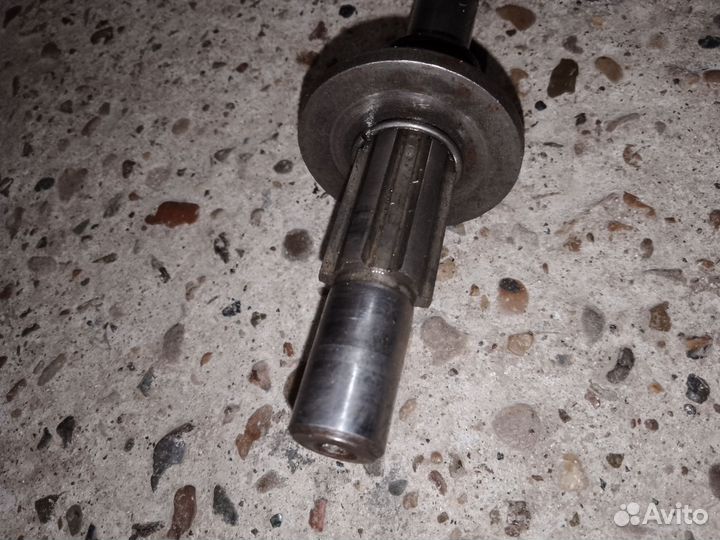 Вал кикстартера Муравей