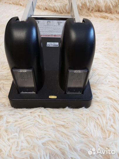 Дырокол на 2 отверстия на 150 листов