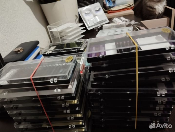 Продам все для наращивания и ламинирования ресниц