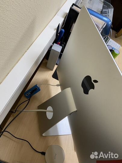 Apple iMac middle 2014