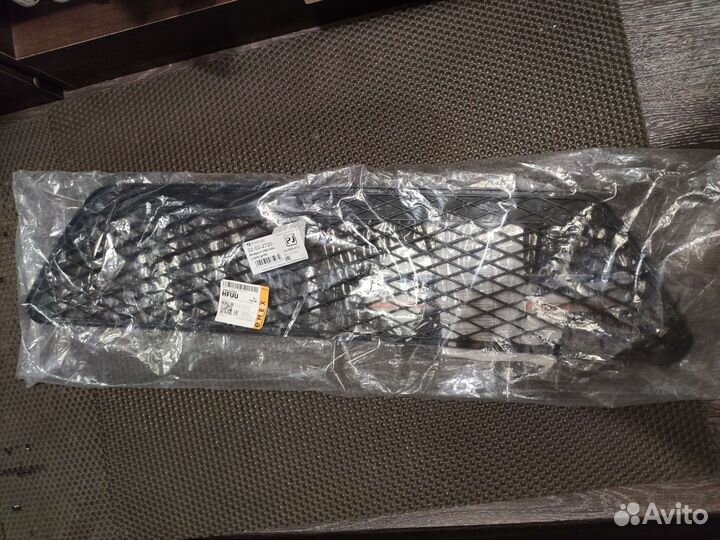 Решетка радиатора Ford Focus 2 дорест