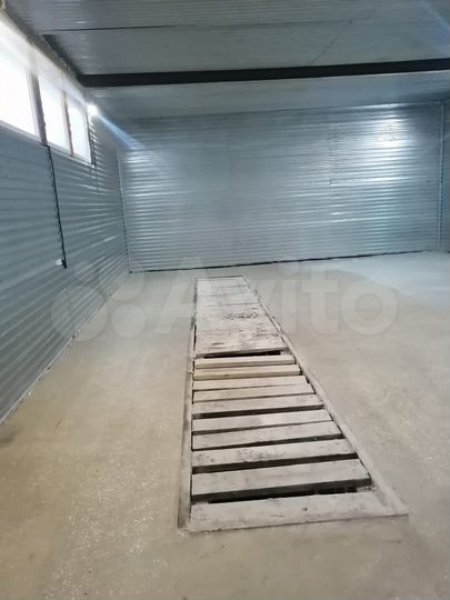 Производство, 200 м²