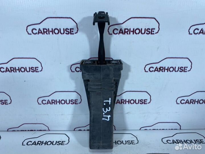 Ограничитель двери задний правый Volkswagen