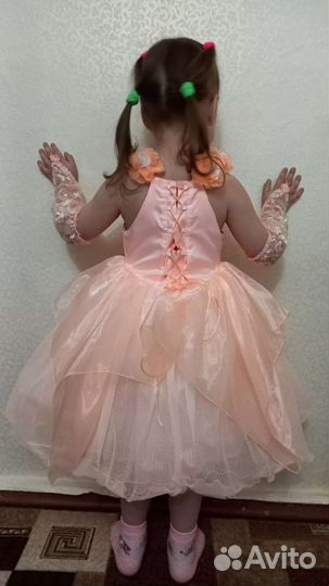 Нарядное платье для девочки