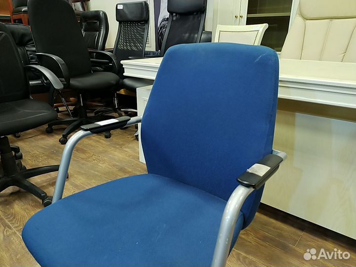 Кресло конференц б/у Sitland SPa 12628-син