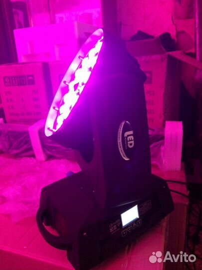 Moving head LED zoom 36x10 rgbw