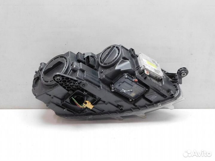 Фара левая Skoda Octavia