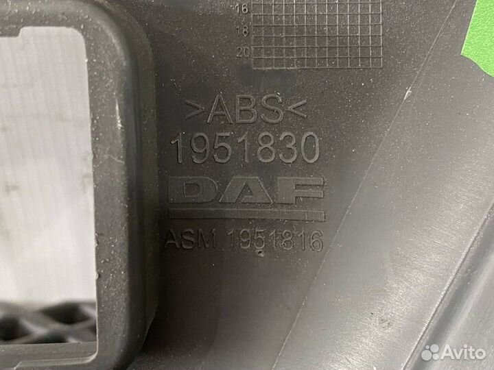 Панель приборов (щиток) DAF XF105 1951830