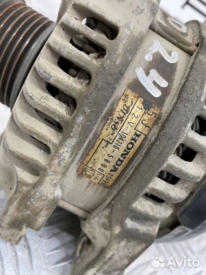 Б/У генератор Honda Accord 8 CP1 K24Z 2.4Л 2008