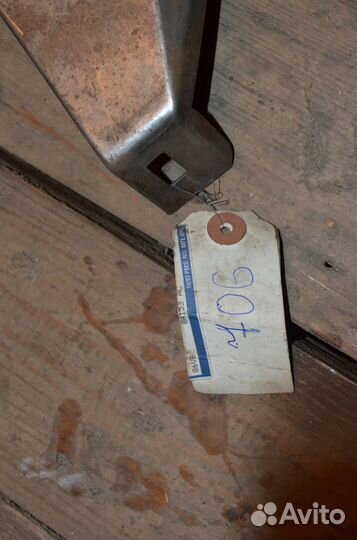 Ford transit крепление решетки радиатора