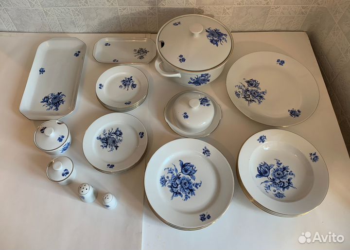 Столовые фарфоровые сервизы. ГДР