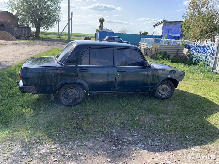 ВАЗ 2107 1.6 МТ, 2007, битый, 120 000 км