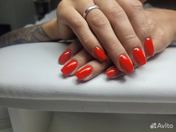 Услуги маникюра