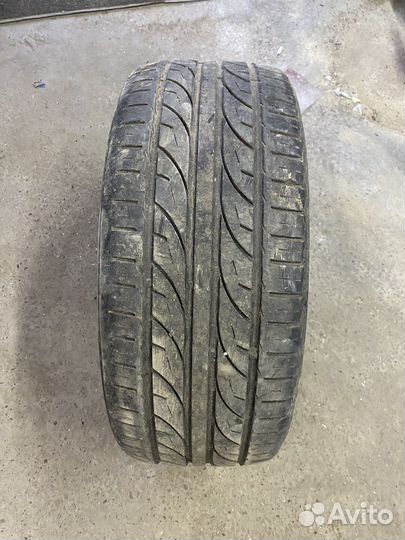 DoubleStar DS 810 225/45 R18