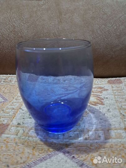 Стаканы и стопки из цветного стекла