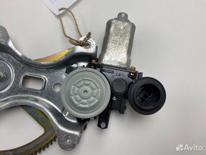 Стеклоподъемный механизм передний левый Toyota