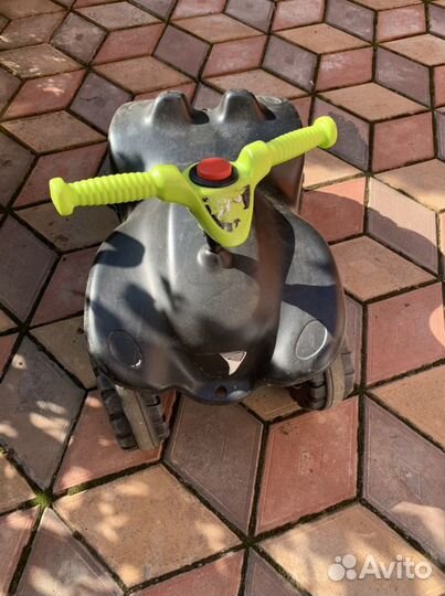 Машинка-каталка