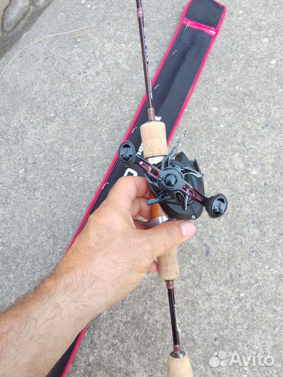 Спиннинг кастинговый с пультом kastking