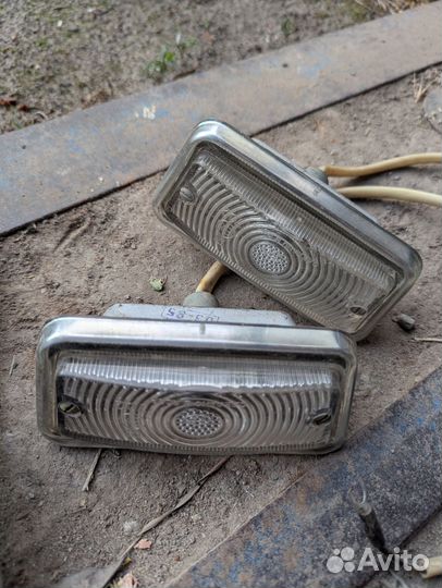 Газ 24 подфарники новые СССР