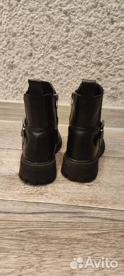 Ботинки весенние для девочки 31
